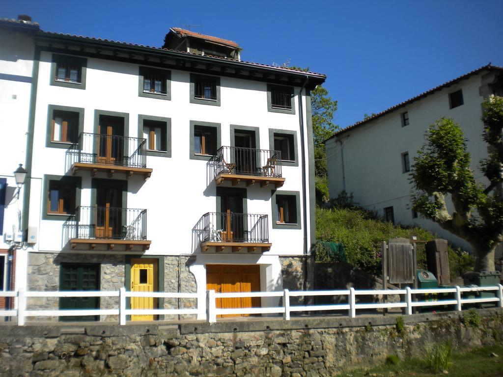 Apartamento Martina Lapiko Ea Exterior foto